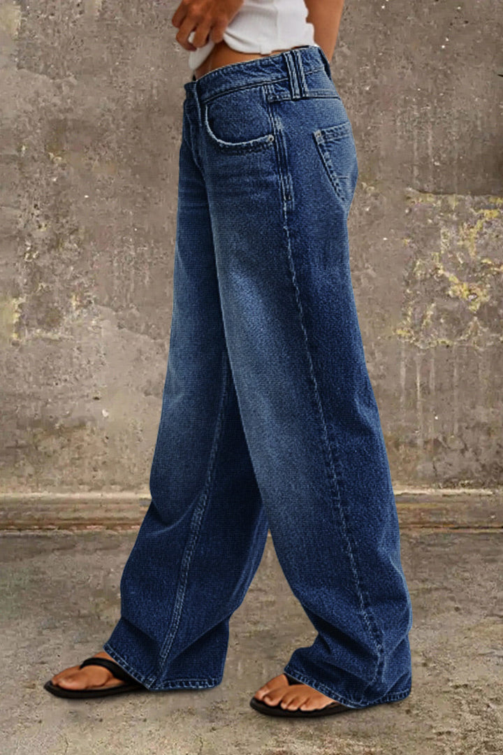 Denvara | Straight Leg Mid Rise Jeans