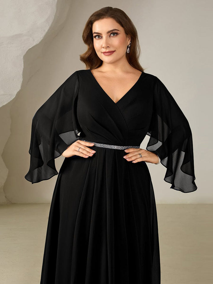 ever WYNN|Plus Size V-Neck Chiffon Wedding Guest Dress