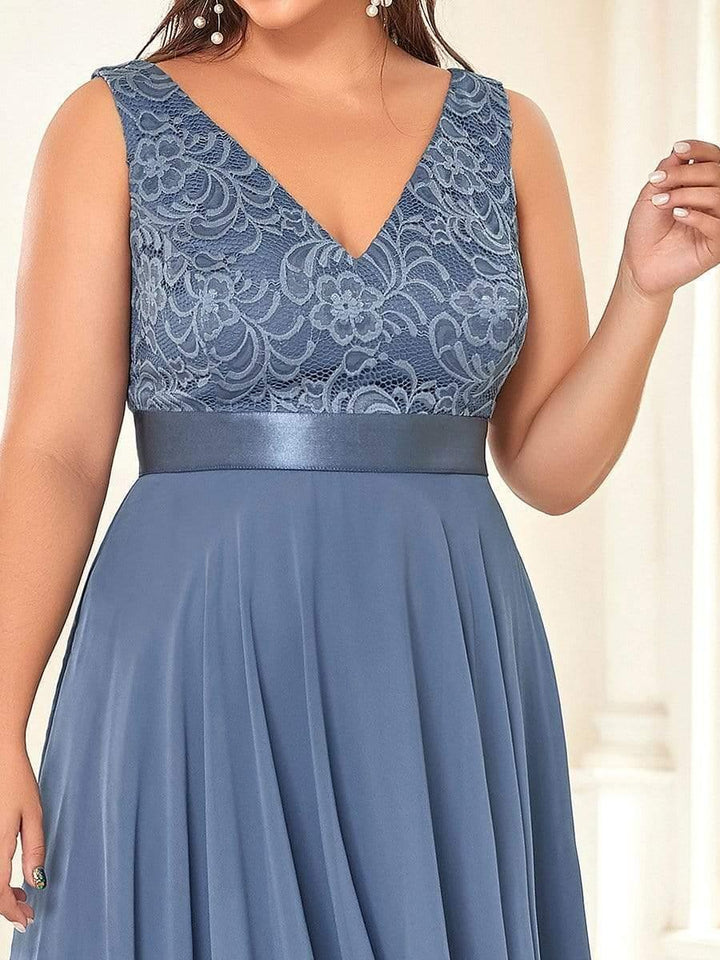 pretty COSTA|Plus Size Stunning V Neck Lace & Chiffon Prom Dress for Women (Final Sale)
