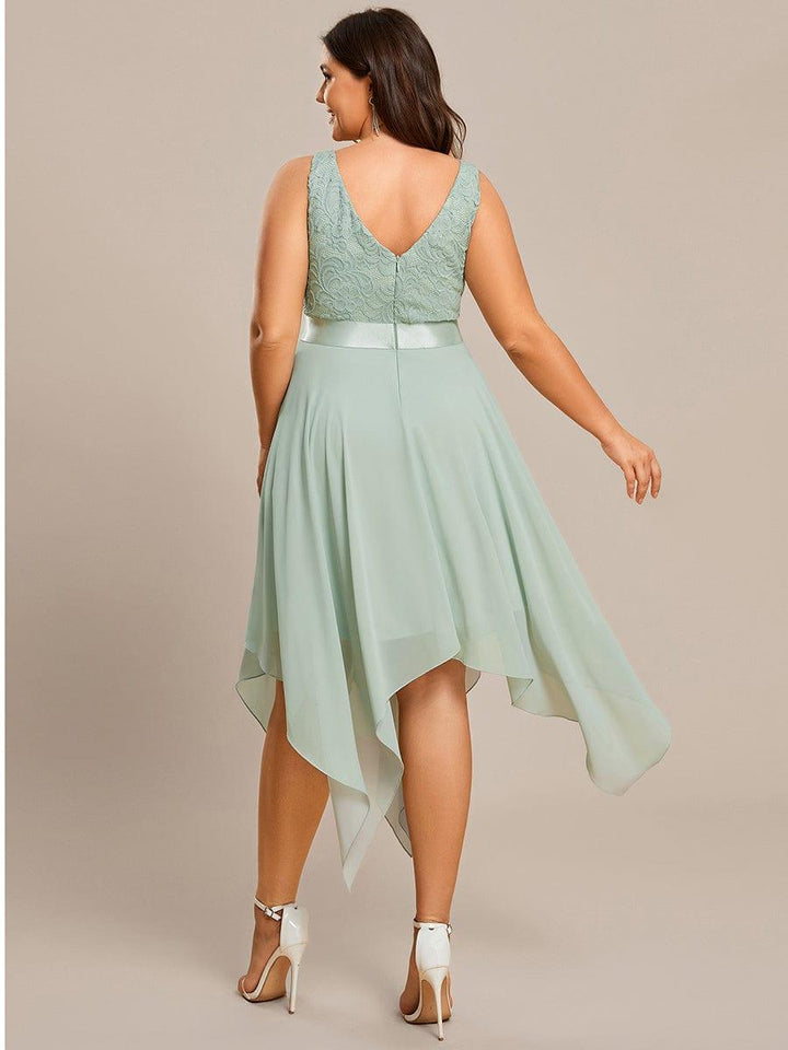 pretty COSTA|Plus Size Stunning V Neck Lace & Chiffon Prom Dress for Women (Final Sale)