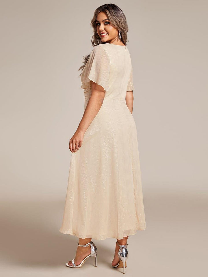 pretty OPAHL|Plus Size Glitter Short Sleeve A-Line Midi Wedding Guest Dress with Ruffled Hem